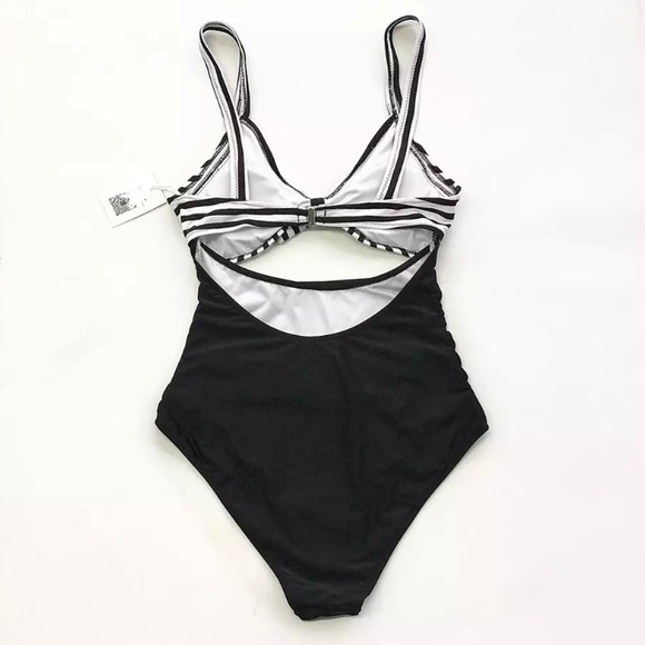 SOLD OUT - Picture 4 of 5